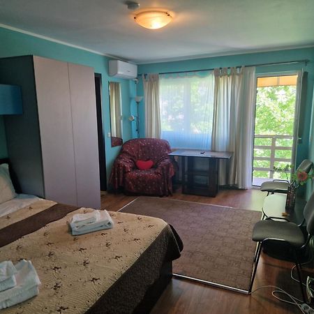 Buget B&B Focşani Eksteriør billede