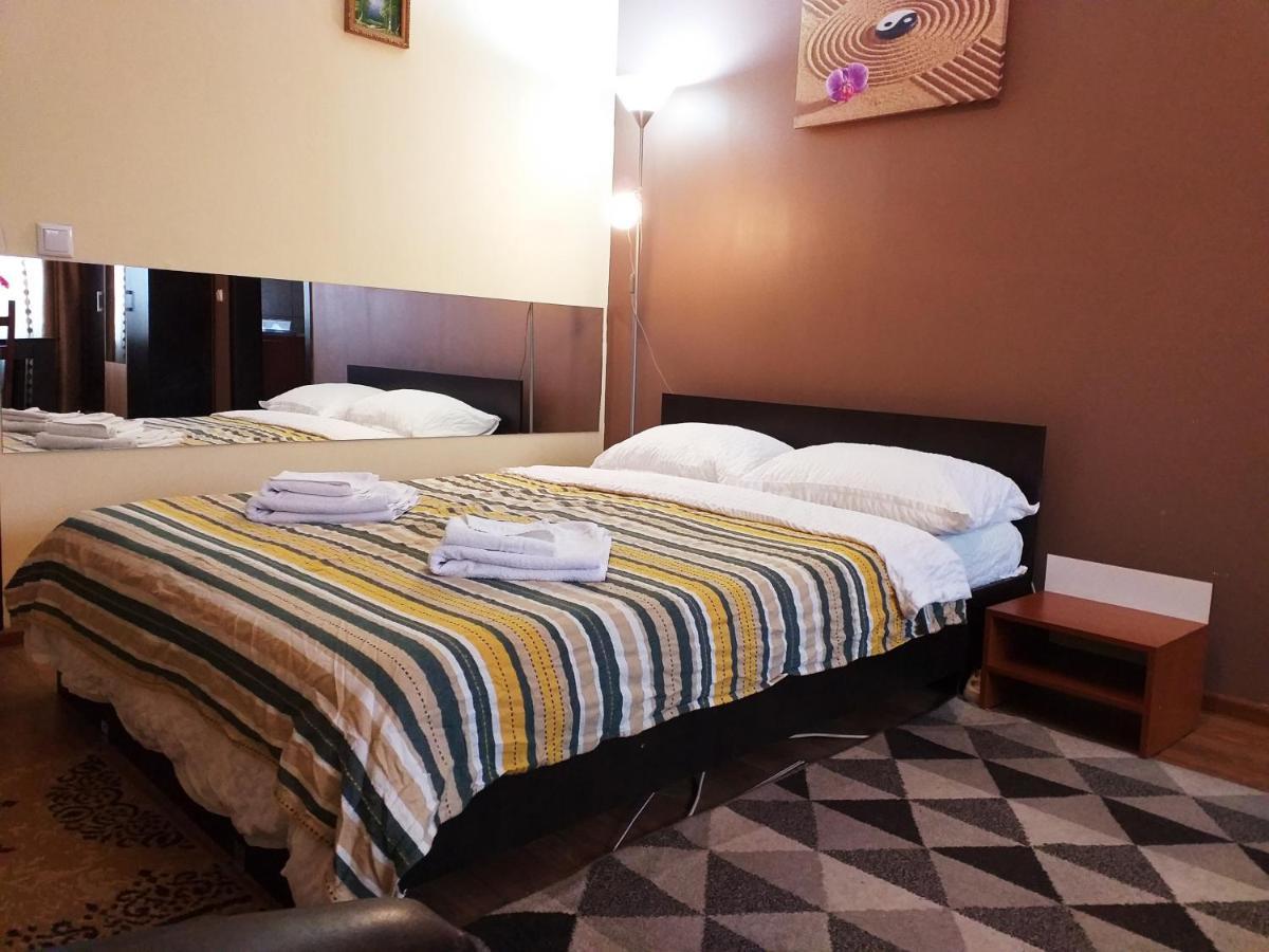 Buget B&B Focşani Eksteriør billede
